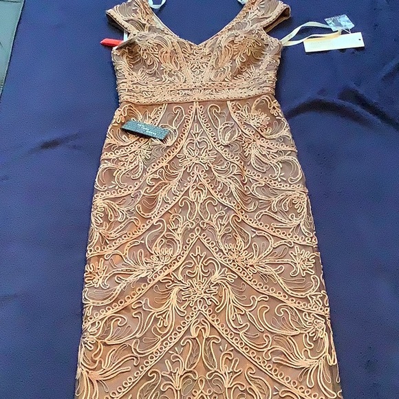 Dress - Picture 3 of 13
